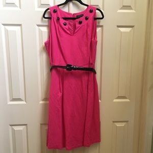 Josephine sleeveless linen dress Size 14